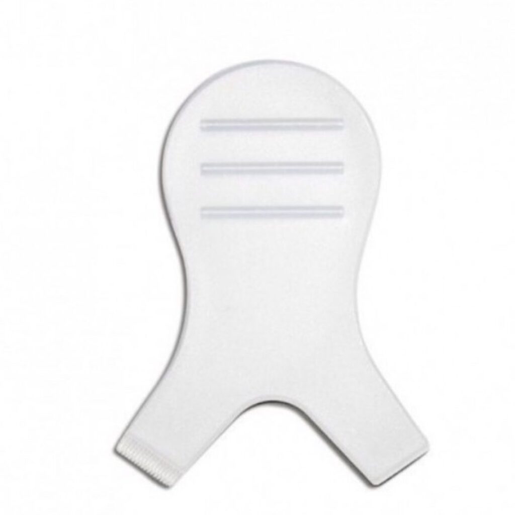 Lash Lift Y comb is used for easier lifting and separation of eyelashes during the Lash Lift treatment. It will help you to speed up the Lash Lift process.