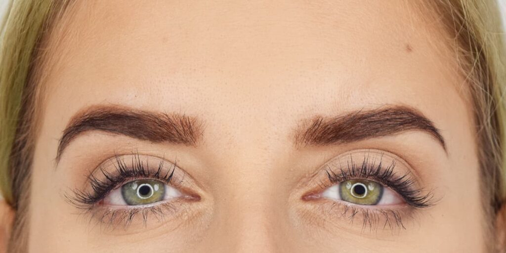 Lami Super Boosteri toodetega tehtud lash lift tagab ohutuse ja parimad tulemused.